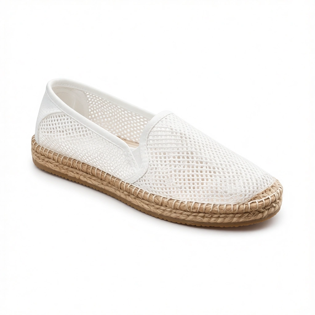 Rendered shoe — White-Background Standardizer