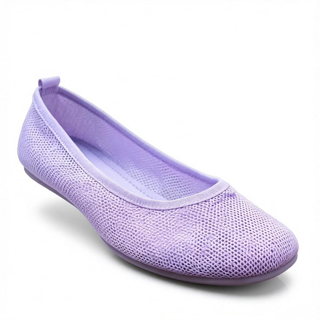 Rendered shoe — White-Background Standardizer