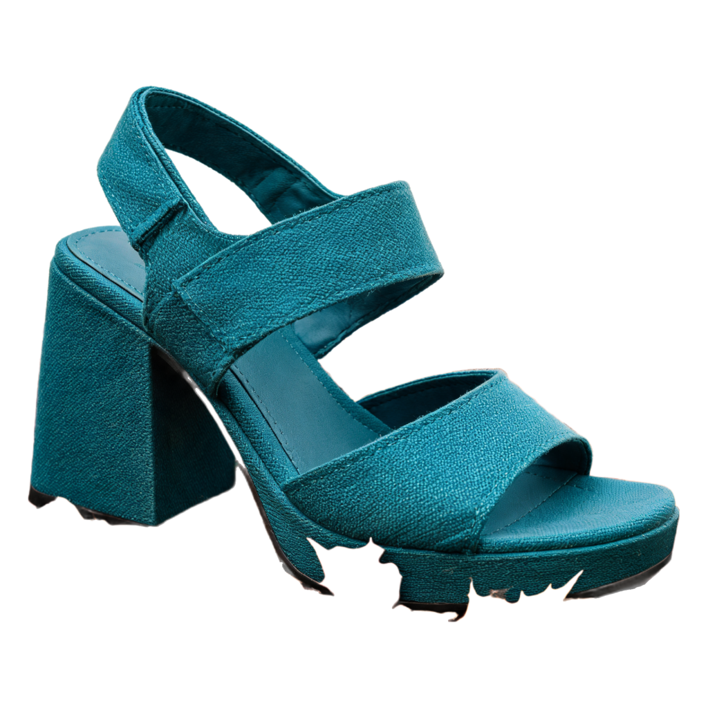 Rendered shoe — White-Background Standardizer